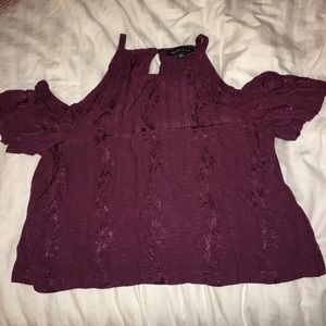 cut out shoulder crop top